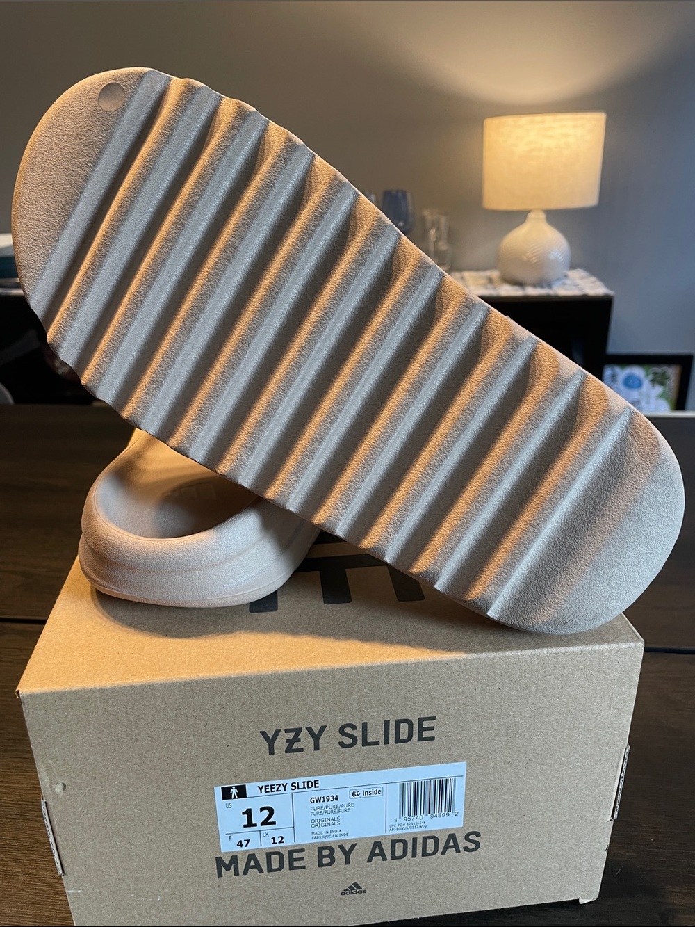 Sz 12 adidas YZY Slide in Tan Neutral Slip-On Sandal - Picture 2 of 10